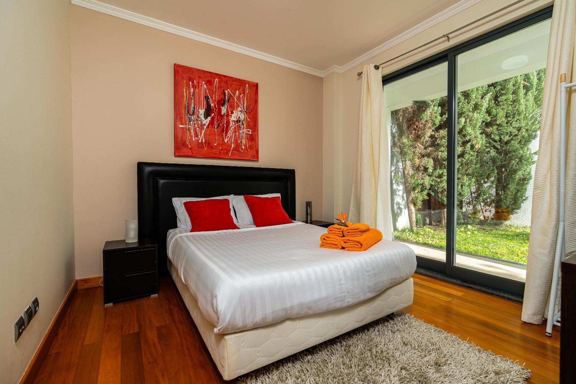 Villa Nunes, Big Holiday House With Private Pool Calheta  Exterior photo
