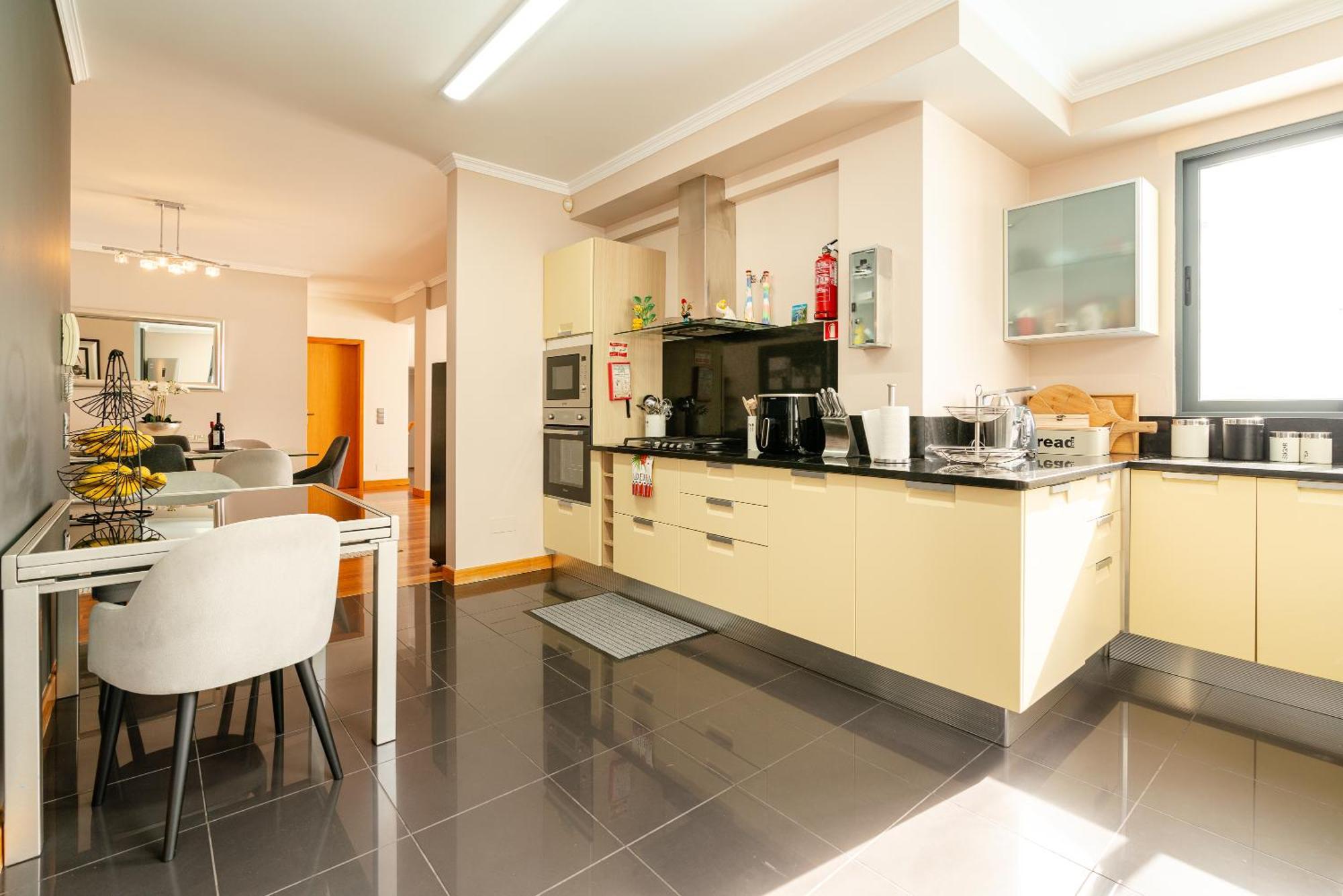 Villa Nunes, Big Holiday House With Private Pool Calheta  Exterior photo