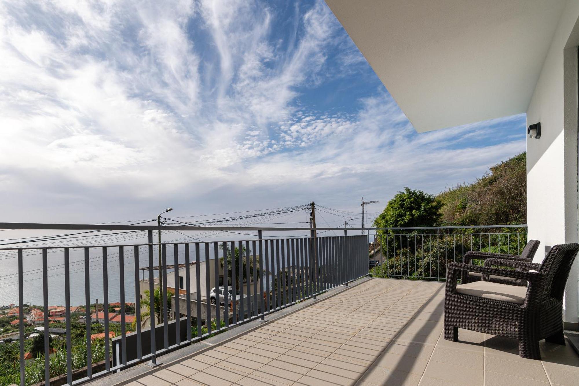 Villa Nunes, Big Holiday House With Private Pool Calheta  Exterior photo